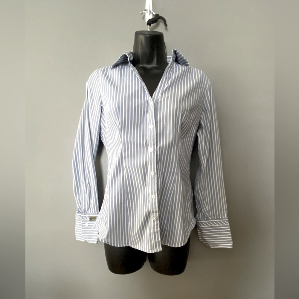Express button down
